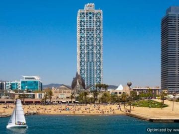 DE - Playa Barcelona - Noticias Outlet 313 - Agosto 2018